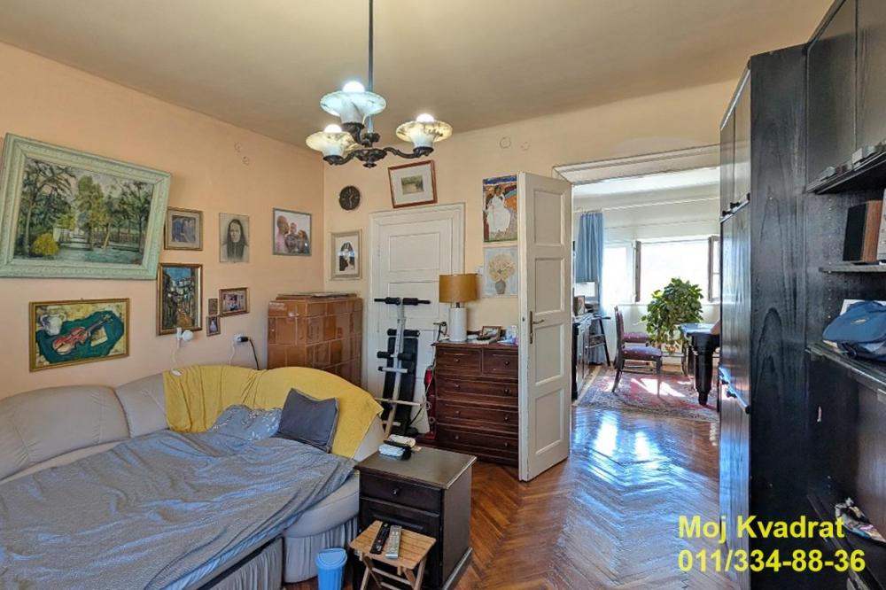 Stan na prodaju u Beogradu, Slavija, troiposoban, 95m2, cena 365000 evra