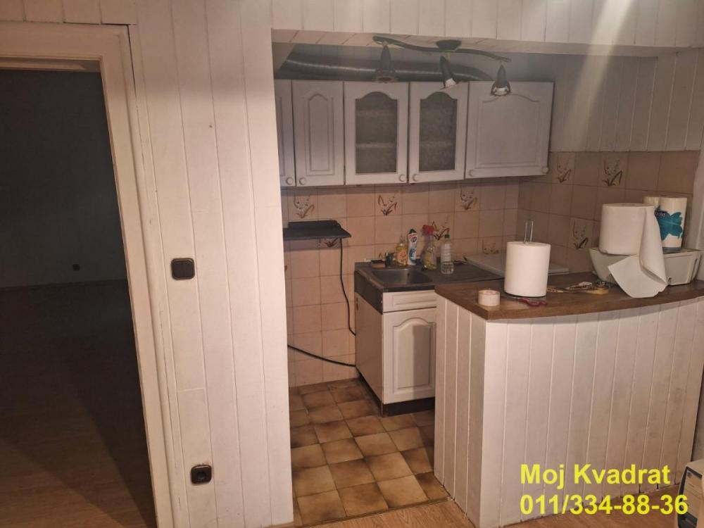Stan na prodaju u Beogradu, Lion, jednosoban, 30m2, cena 150000 evra