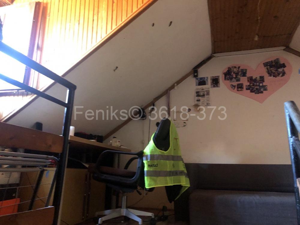 Stan na prodaju u Beogradu, Zemun, trosoban, 69m2, cena 209000 evra
