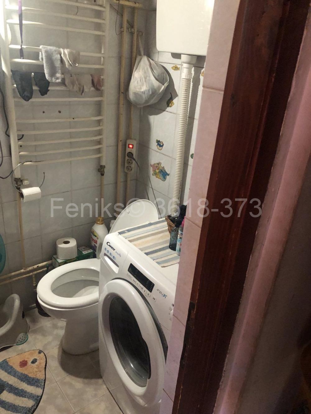 Stan na prodaju u Beogradu, Zemun, trosoban, 69m2, cena 209000 evra