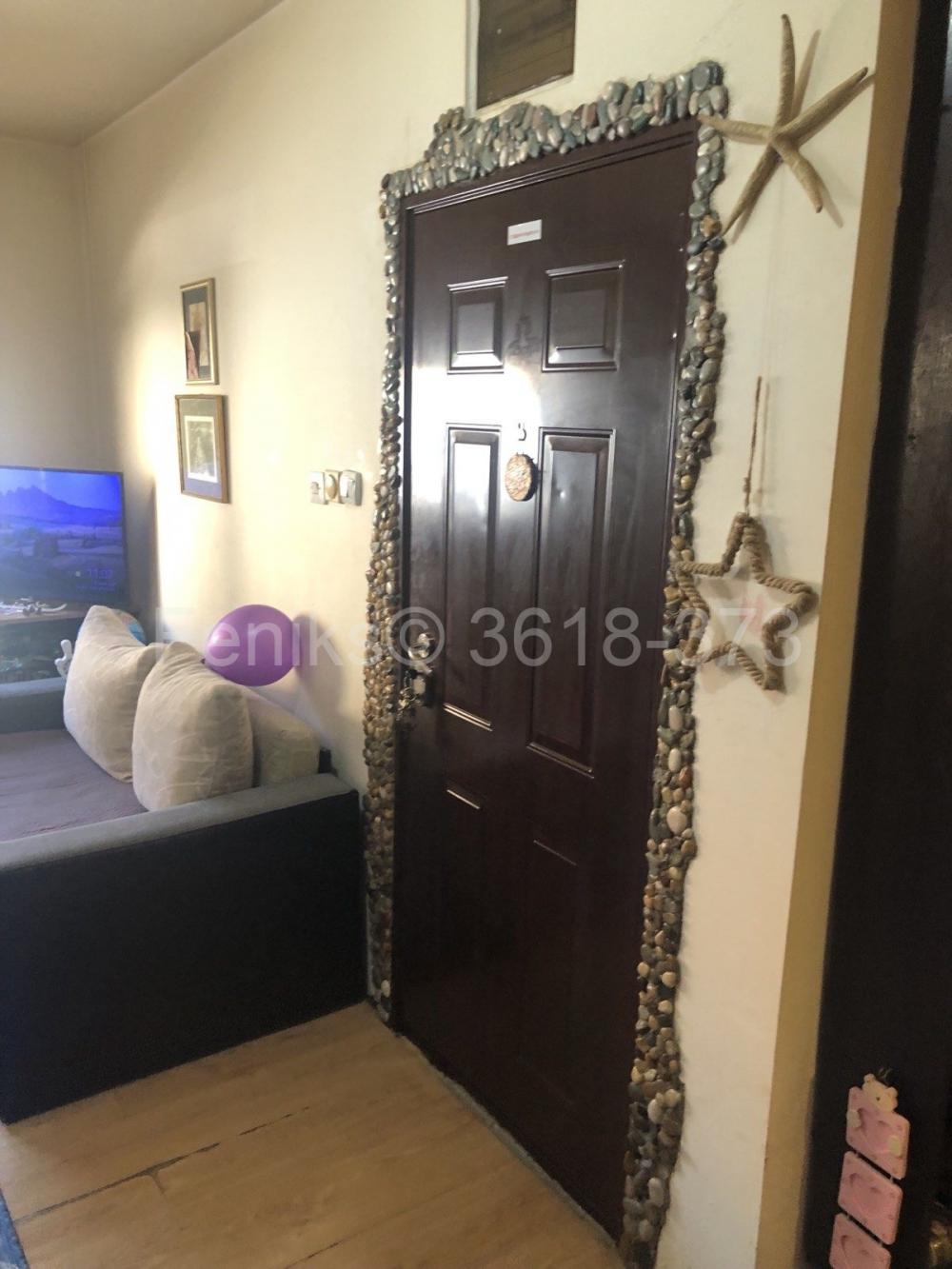 Stan na prodaju u Beogradu, Zemun, trosoban, 69m2, cena 209000 evra