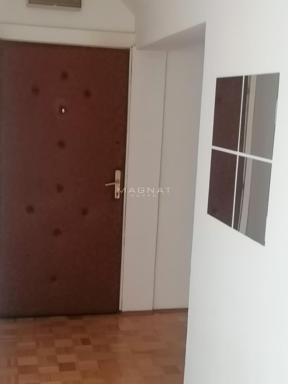 Stan na prodaju u Beogradu, Olimp, dvosoban, 48m2, cena 119000 evra