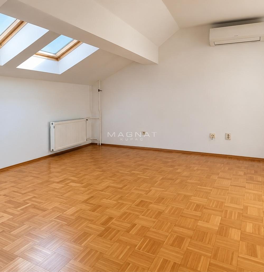 Stan na prodaju u Beogradu, Olimp, dvosoban, 48m2, cena 119000 evra