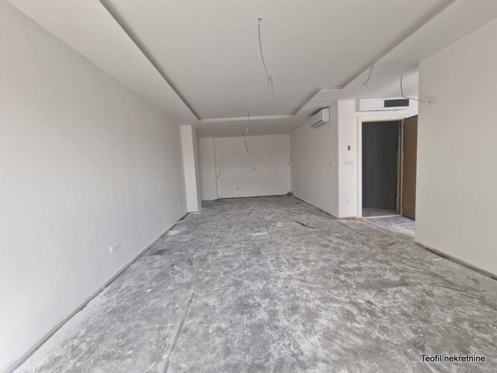 Stan na prodaju u Beogradu, Vojvode Stepe, dvoiposoban, 76m2, cena 262000 evra