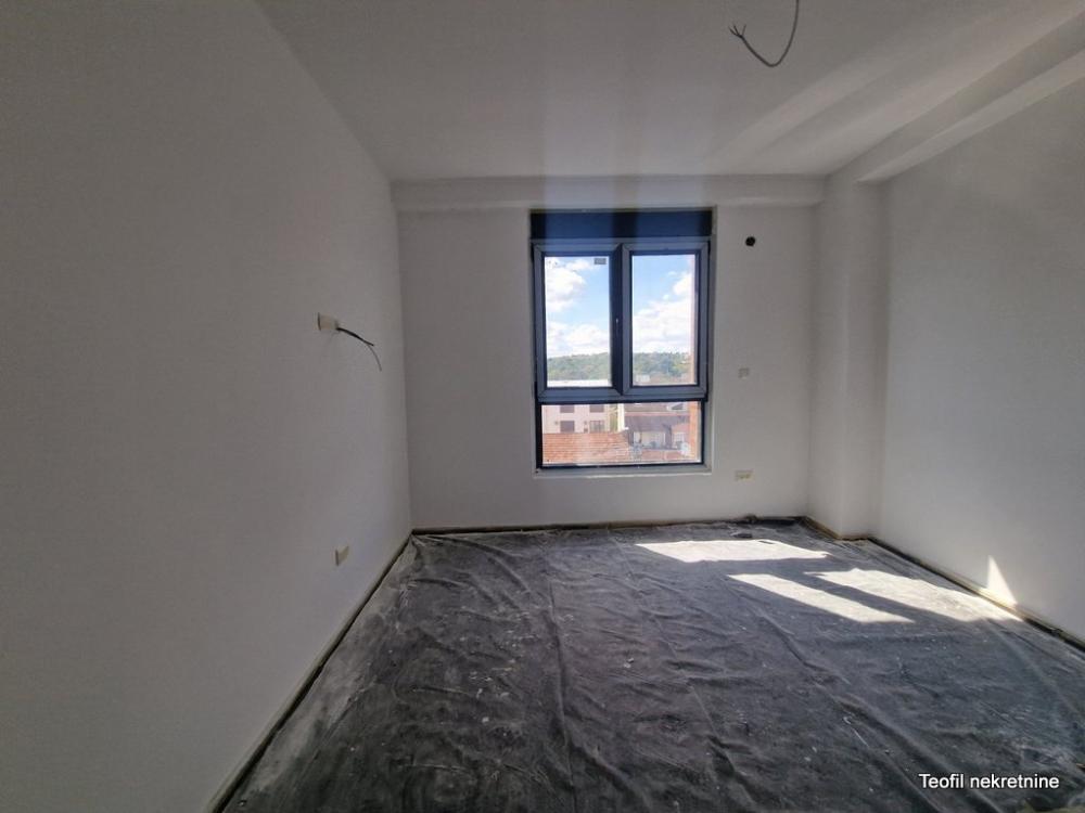 Stan na prodaju u Beogradu, Vojvode Stepe, dvoiposoban, 76m2, cena 262000 evra