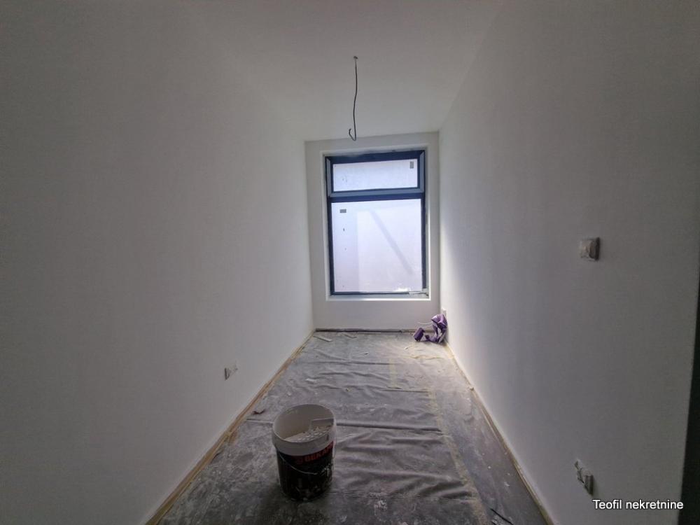 Stan na prodaju u Beogradu, Vojvode Stepe, dvoiposoban, 76m2, cena 262000 evra