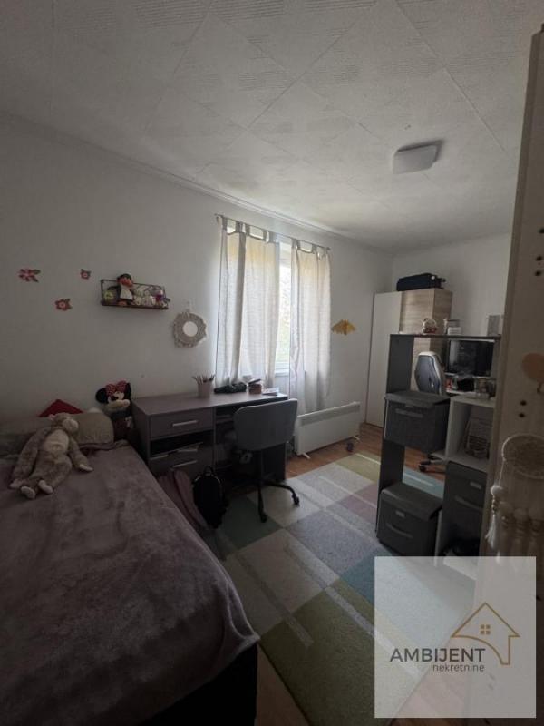 Stan na prodaju u Beogradu, Batajnica, dvosoban, 47m2, cena 89900 evra