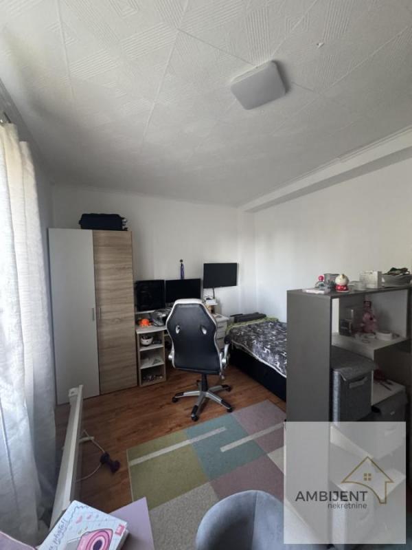 Stan na prodaju u Beogradu, Batajnica, dvosoban, 47m2, cena 89900 evra