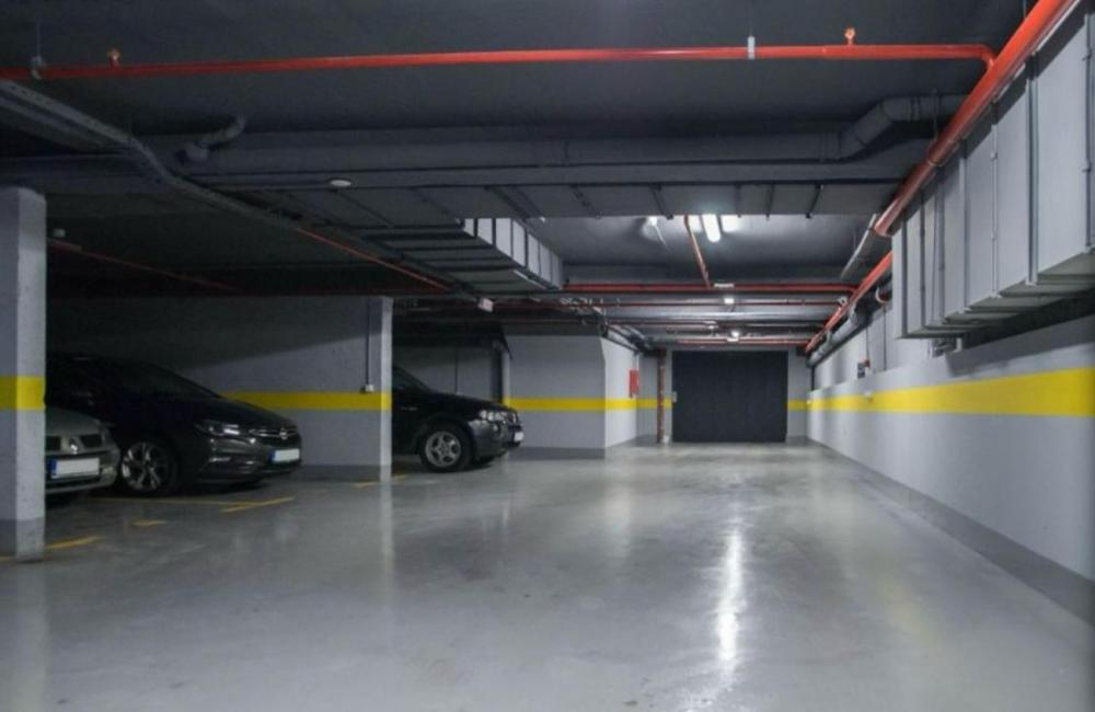 Stan na prodaju u Beogradu, Botanička bašta, 196m2, cena 950000 evra