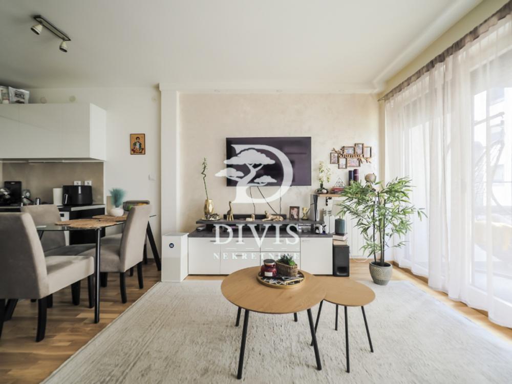Stan na prodaju u Beogradu, Višnjička banja, dvosoban, 44m2, cena 138000 evra