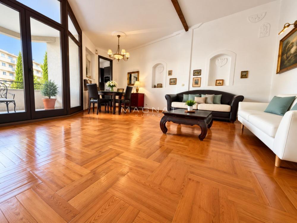 Stan na prodaju u Beogradu, Stari grad, trosoban, 95m2, cena 390000 evra