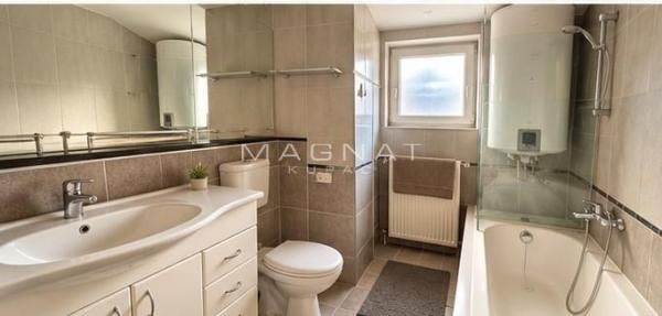 Stan na prodaju u Beogradu, Stari grad, trosoban, 95m2, cena 390000 evra