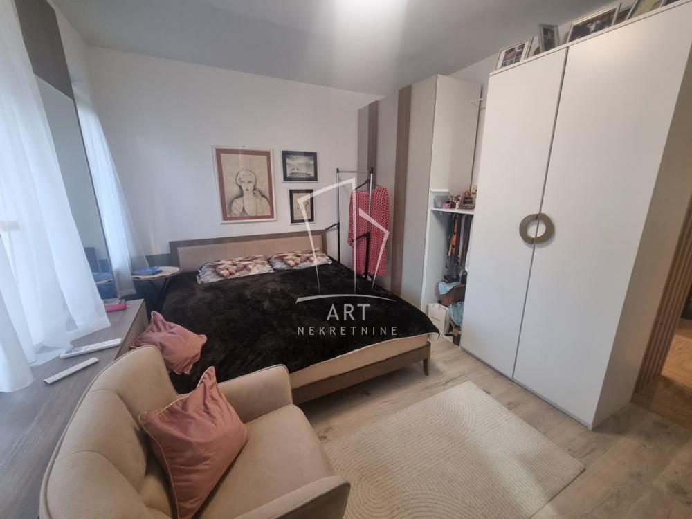 Stan na prodaju u Beogradu, Gornji grad, dvosoban, 48m2, cena 170000 evra