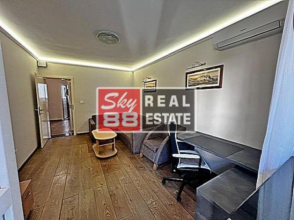 Stan na prodaju u Beogradu, Stari grad, dvosoban, 64m2, cena 289000 evra