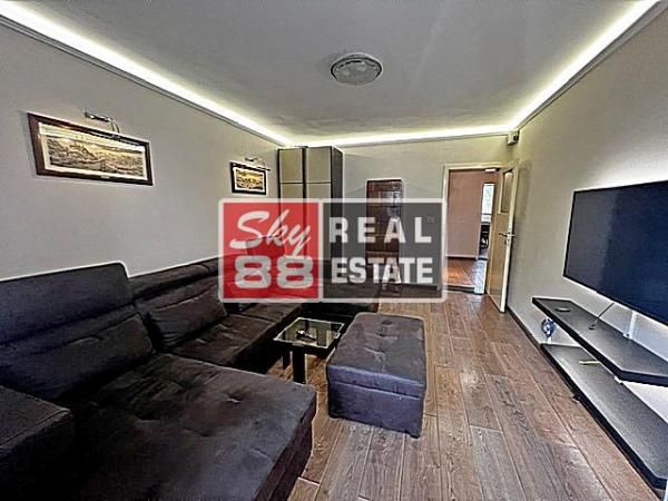 Stan na prodaju u Beogradu, Stari grad, dvosoban, 64m2, cena 289000 evra