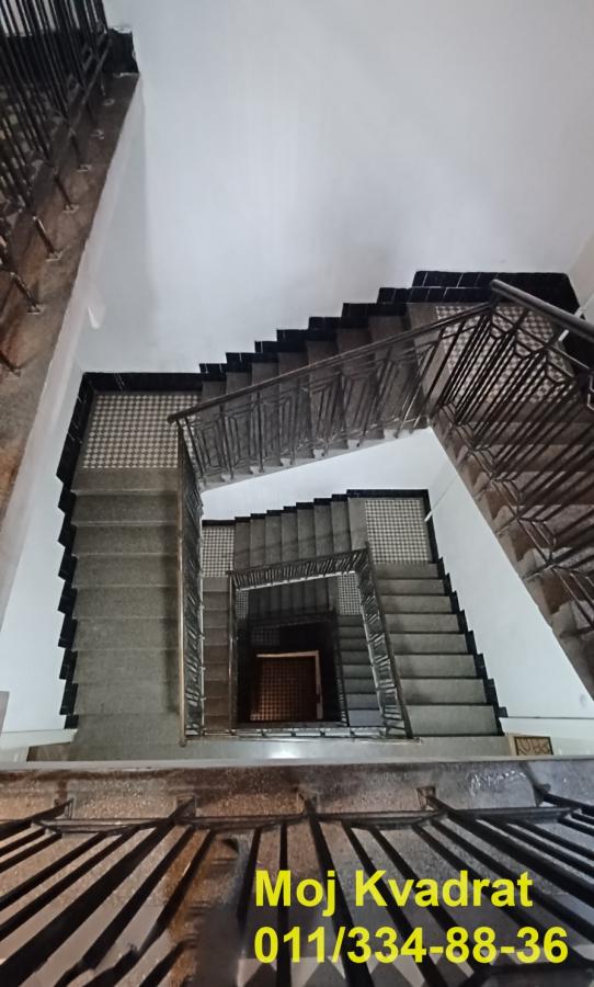 Stan na prodaju u Beogradu, Slavija, trosoban, 54m2, cena 189000 evra