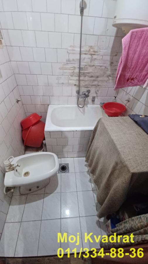Stan na prodaju u Beogradu, Slavija, trosoban, 54m2, cena 189000 evra