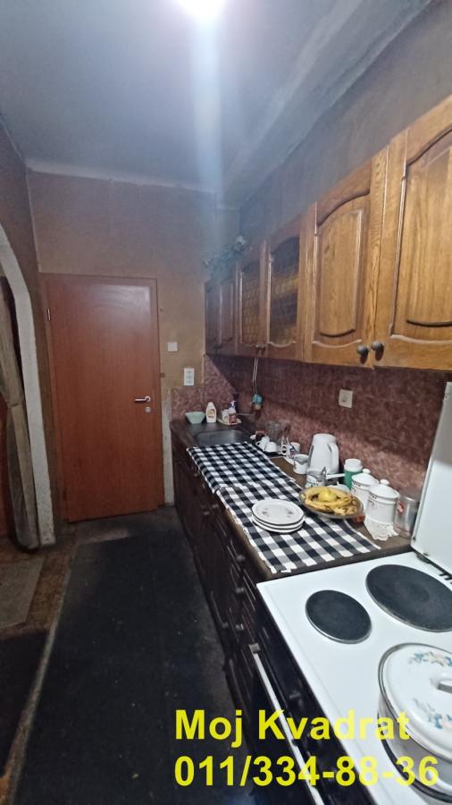 Stan na prodaju u Beogradu, Slavija, trosoban, 54m2, cena 189000 evra