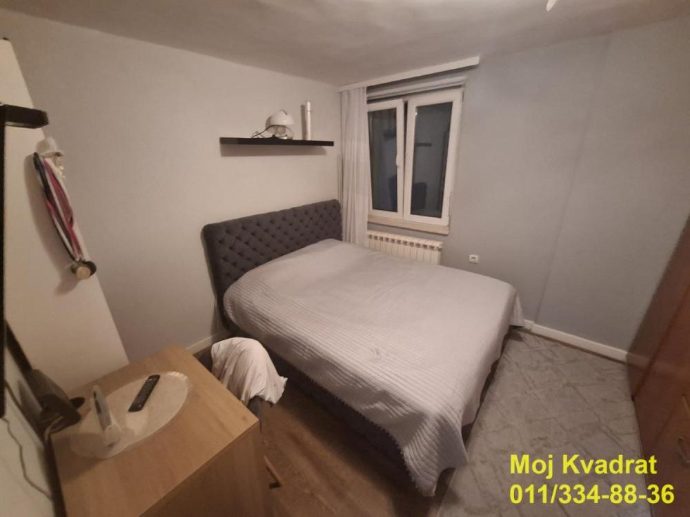 Stan na prodaju u Beogradu, Banovo brdo, dvosoban, 39m2, cena 130000 evra
