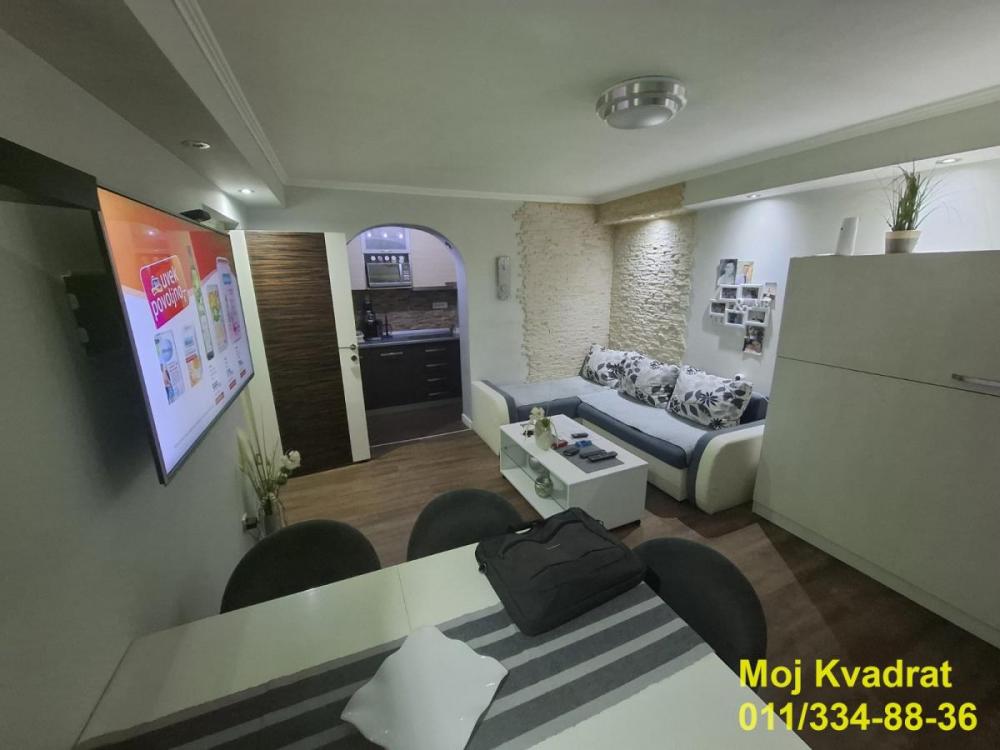 Stan na prodaju u Beogradu, Banovo brdo, dvosoban, 39m2, cena 130000 evra