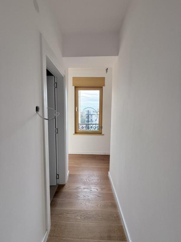 Stan na prodaju u Beogradu, Čubura, troiposoban, 110m2, cena 462000 evra