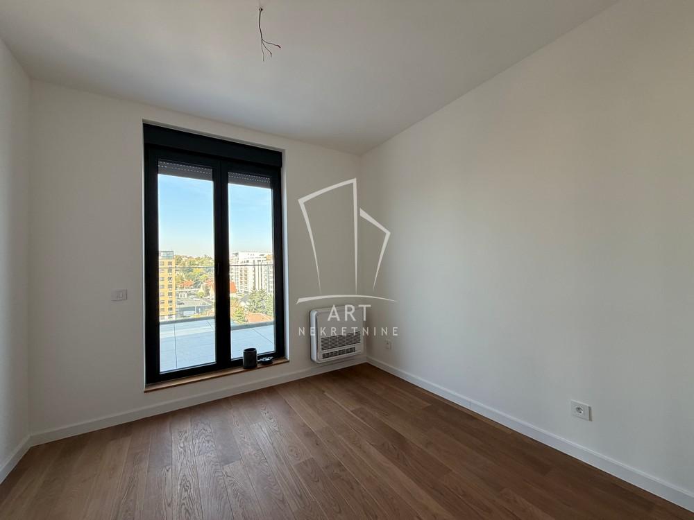 Stan na prodaju u Beogradu, Zemun, cetvorosoban, 143m2, cena 469700 evra