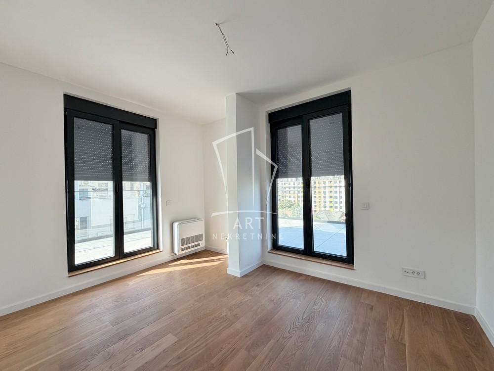 Stan na prodaju u Beogradu, Zemun, cetvorosoban, 143m2, cena 469700 evra