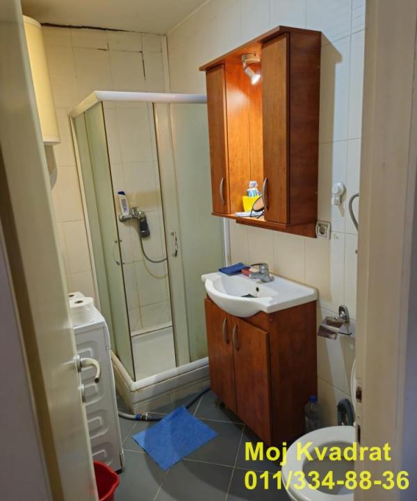 Stan na prodaju u Beogradu, Profesorska kolonija, 110m2, cena 212000 evra