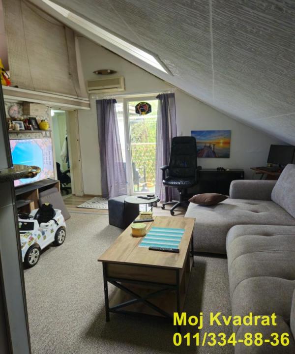 Stan na prodaju u Beogradu, Profesorska kolonija, 110m2, cena 212000 evra
