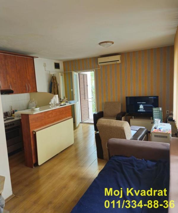 Stan na prodaju u Beogradu, Profesorska kolonija, 110m2, cena 212000 evra