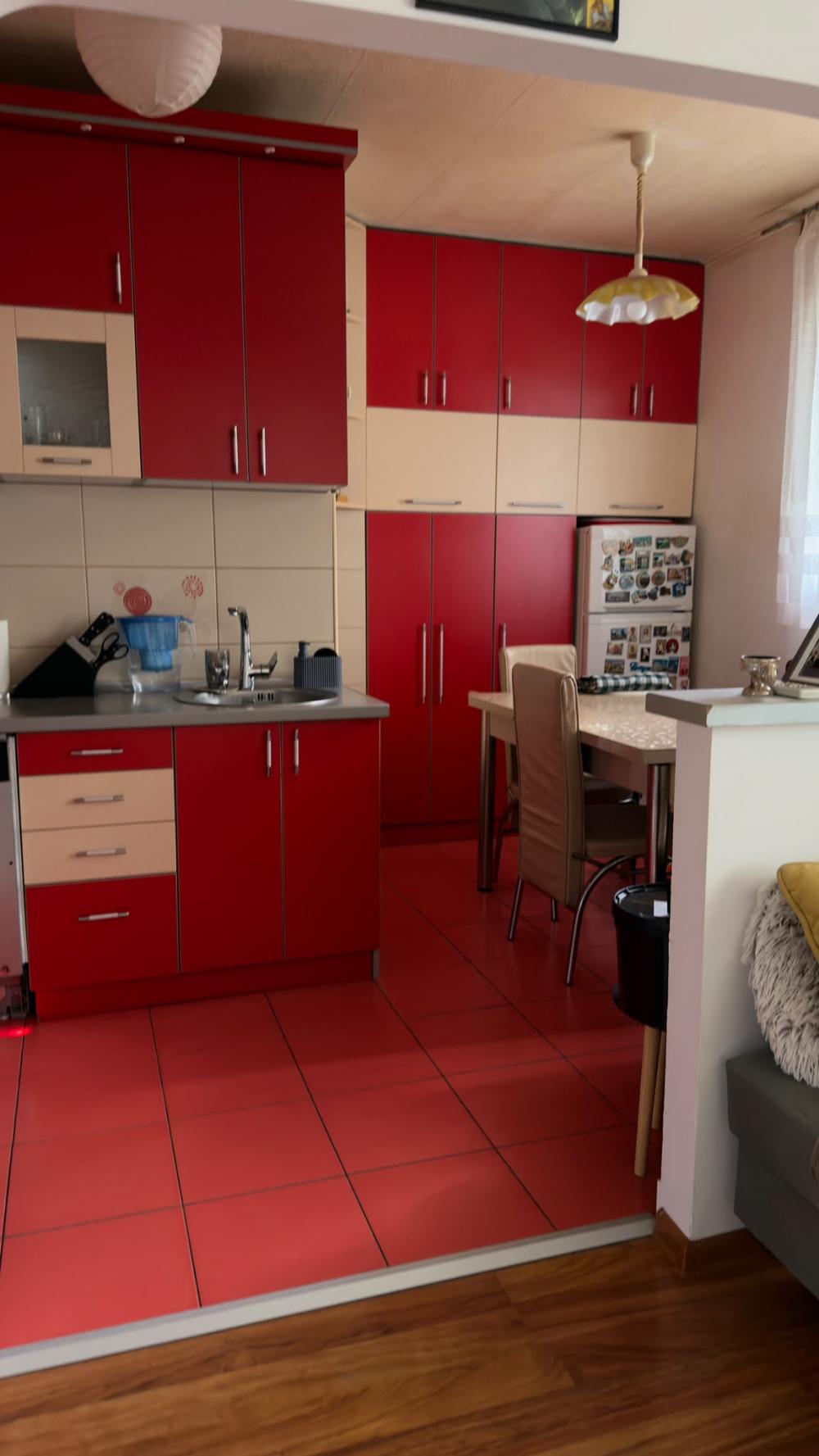 Stan na prodaju u Beogradu, Rakovica,Kanarevo brdo, dvoiposoban, 61m2, cena 183000 evra