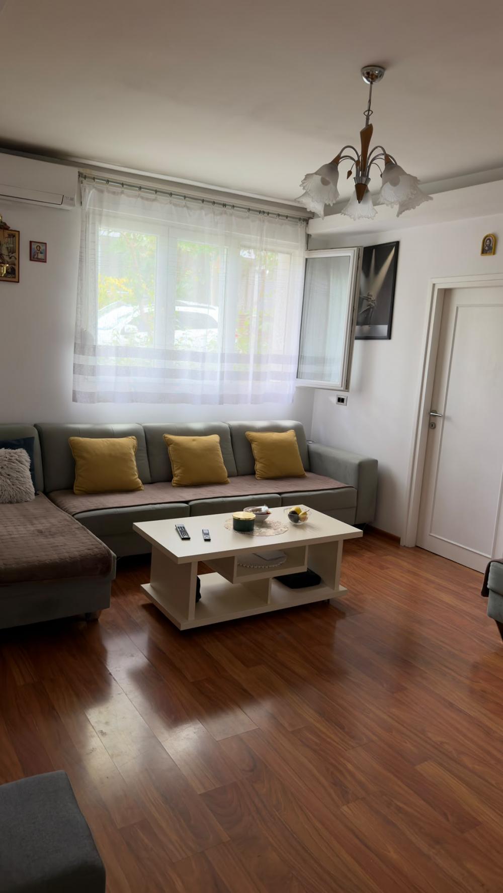 Stan na prodaju u Beogradu, Rakovica,Kanarevo brdo, dvoiposoban, 61m2, cena 183000 evra