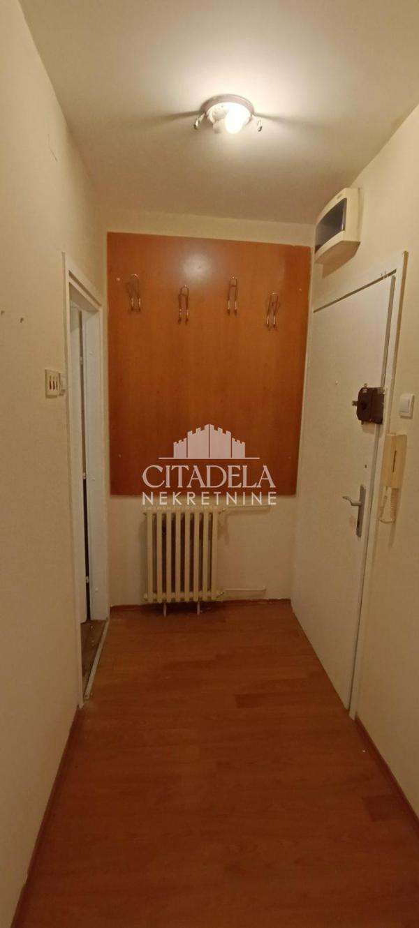 Stan na prodaju u Beogradu, Mirijevo, jednoiposoban, 37m2, cena 125000 evra