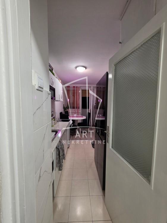 Stan na prodaju u Beogradu, Miljakovac, dvoiposoban, 53m2, cena 173000 evra