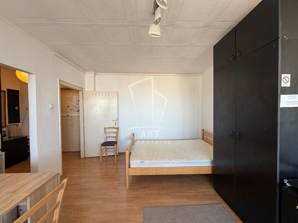 Stan na prodaju u Beogradu, Vračar, jednosoban, 25m2, cena 184300 evra