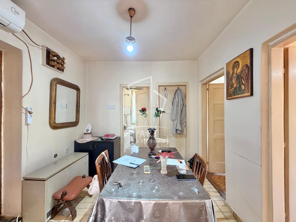 Stan na prodaju u Beogradu, Banovo brdo, trosoban, 63m2, cena 187000 evra