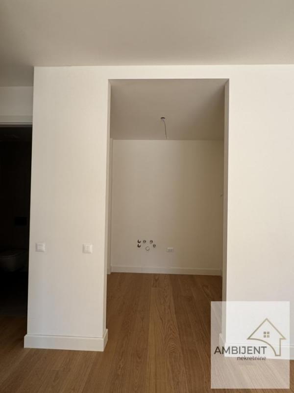 Stan na prodaju u Beogradu, Novi Beograd blok 64, dvosoban, 55m2, cena 359000 evra