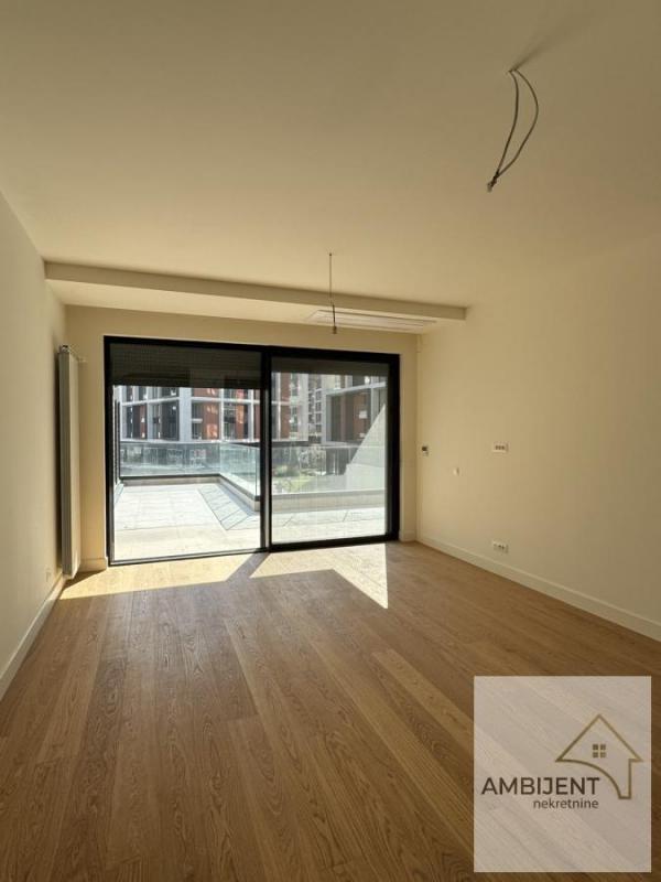 Stan na prodaju u Beogradu, Novi Beograd blok 64, dvosoban, 55m2, cena 359000 evra