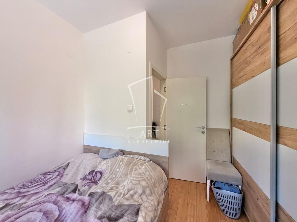 Stan na prodaju u Beogradu, Mirijevo, dvoiposoban, 45m2, cena 139000 evra