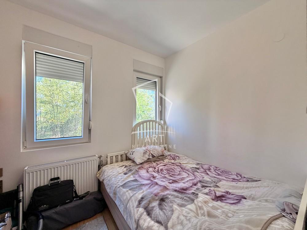Stan na prodaju u Beogradu, Mirijevo, dvoiposoban, 45m2, cena 139000 evra