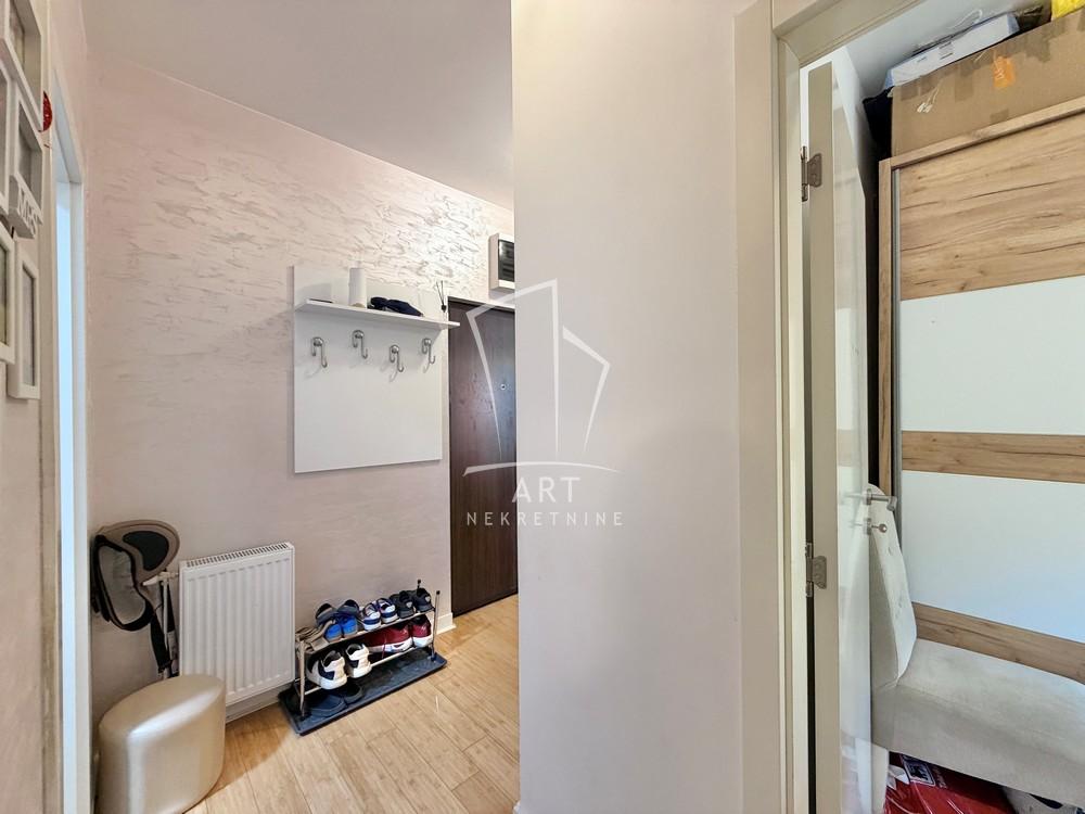 Stan na prodaju u Beogradu, Mirijevo, dvoiposoban, 45m2, cena 139000 evra