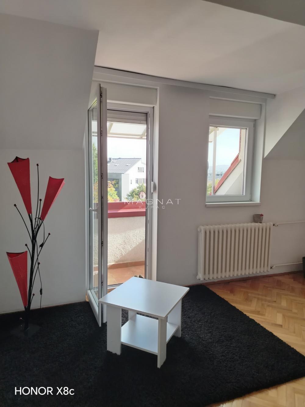 Stan na prodaju u Beogradu, Autokomanda, troiposoban, 97m2, cena 328000 evra