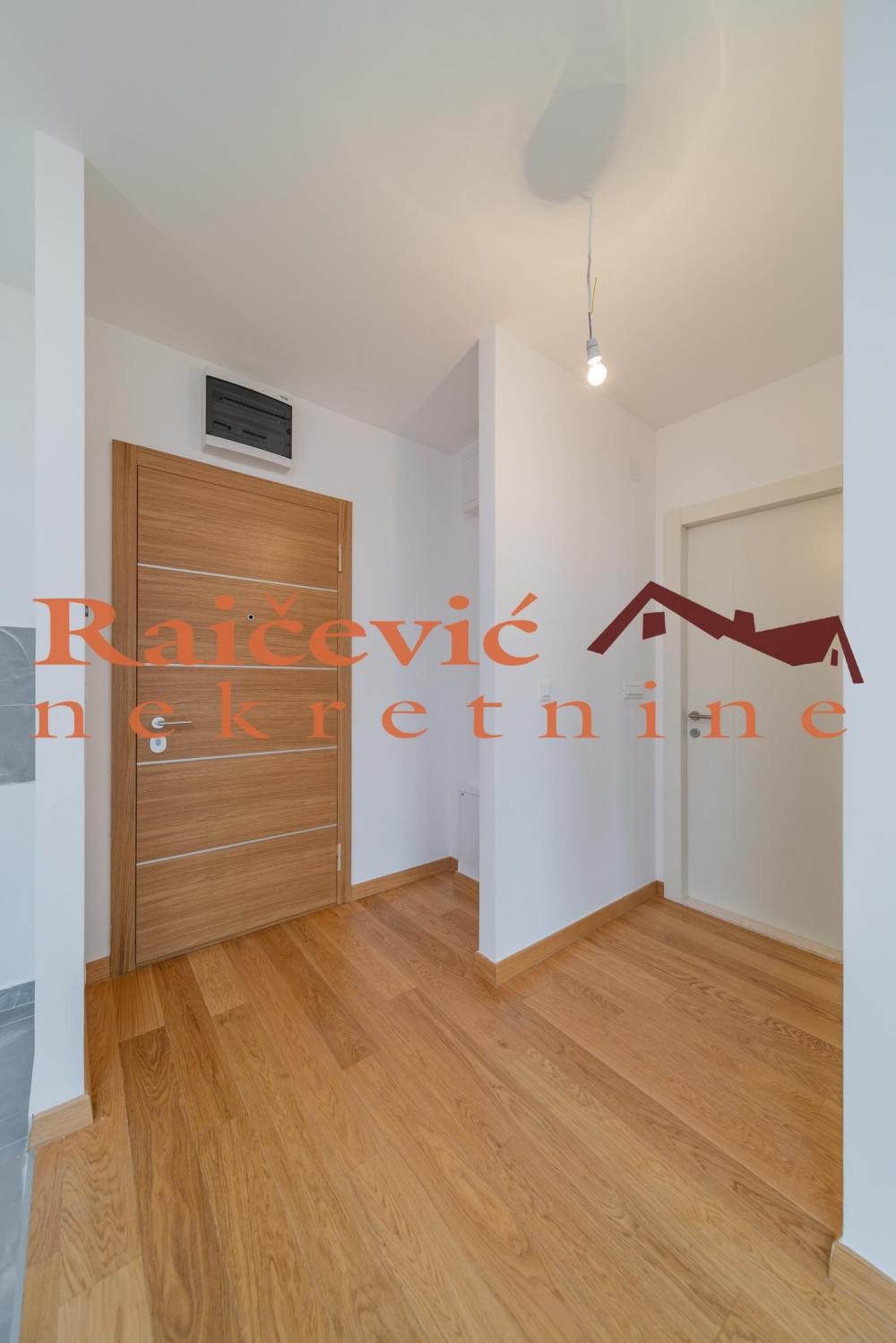 Stan na prodaju u Beogradu, Novi Beograd blok 65, dvosoban, 57m2, cena 285000 evra
