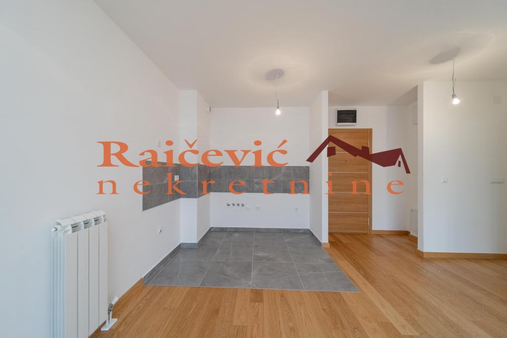 Stan na prodaju u Beogradu, Novi Beograd blok 65, dvosoban, 57m2, cena 285000 evra