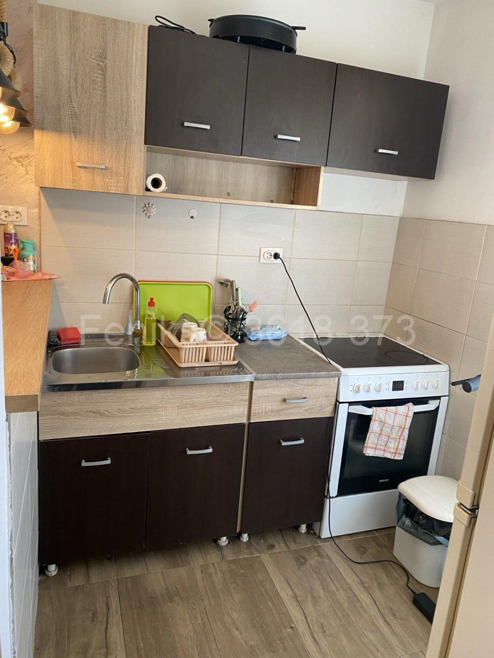 Stan na prodaju u Beogradu, Julino brdo, jednoiposoban, 27m2, cena 71000 evra