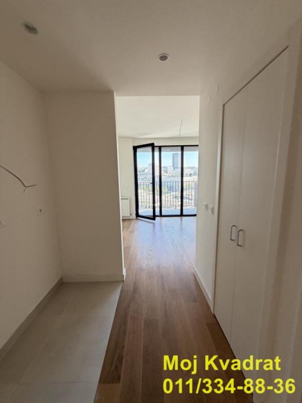 Stan na prodaju u Beogradu, Beograd na vodi, jednosoban, 32m2, cena 190000 evra