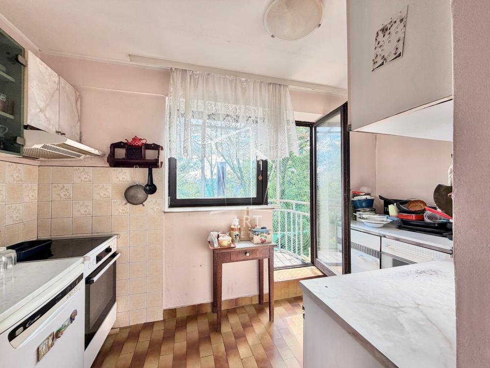 Stan na prodaju u Beogradu, Rakovica, cetvorosoban, 109m2, cena 245000 evra