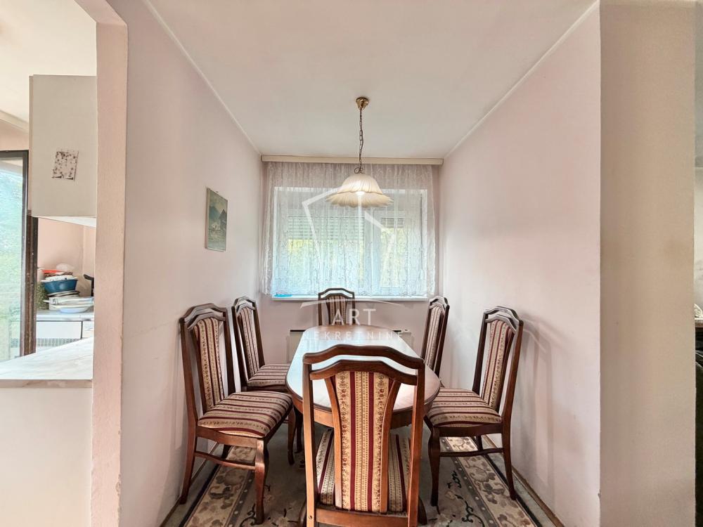 Stan na prodaju u Beogradu, Rakovica, cetvorosoban, 109m2, cena 245000 evra