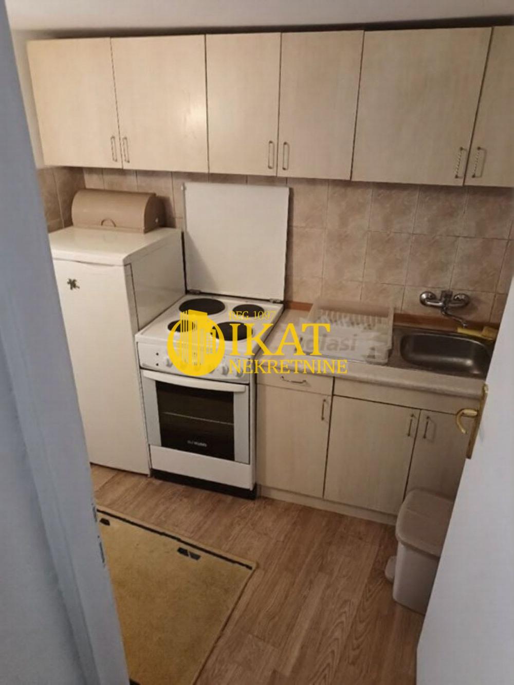 Stan na prodaju u Beogradu, Đeram pijaca, dvosoban, 35m2, cena 105000 evra