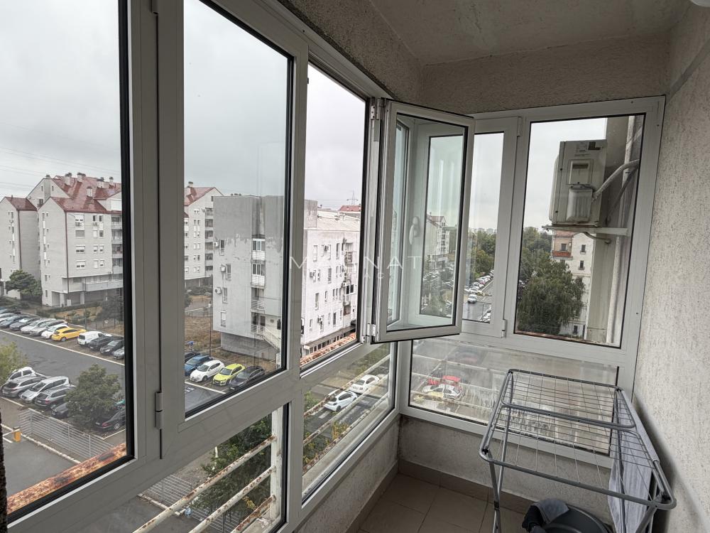 Stan na prodaju u Beogradu, Novi Beograd, trosoban, 84m2, cena 314000 evra